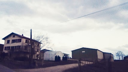 Fromagerie Le Bezenet - GAEC De Font Saint Huile, Fabricant de Fromages à Bézenet