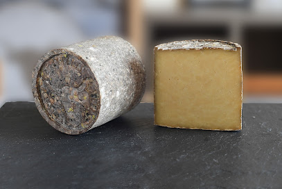 Maison Marie Severac, Fabricant De Fromage à Thiézac