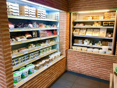 Fromagerie Du Dauphiné, Fromagerie à Têche