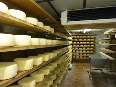 Ferme le pourteres, Fromagerie à Augirein