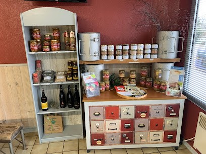 Fromagerie des Monts du Cantal, Fromagerie à Valuéjols