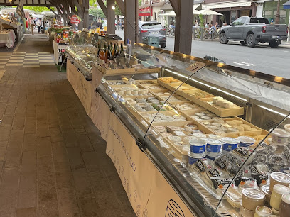 Madame Charlotte Fromagerie Fromagerie à Deauville
