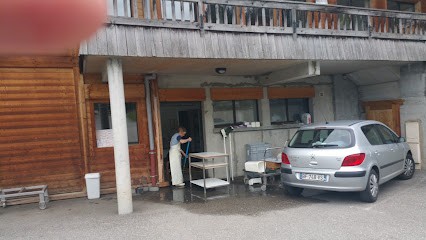 (Boutique) Caves Paccard – Les Fromages Du Fermier (Particuliers), Fromagerie à Manigod