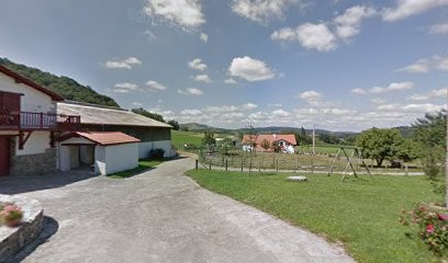 Ardi Gasna, Fabricant de Fromages à Juxue