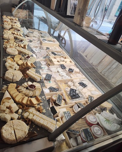 Gouts et Aromes, Fromagerie à Prades