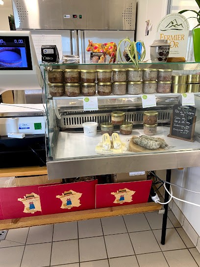 GAEC COSTE MAURY, Fromagerie à Saint-Santin-Cantalès