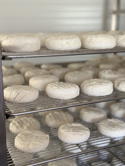 Les Chamoiselles Du Ventoux, Fabricant De Fromage à Malaucène