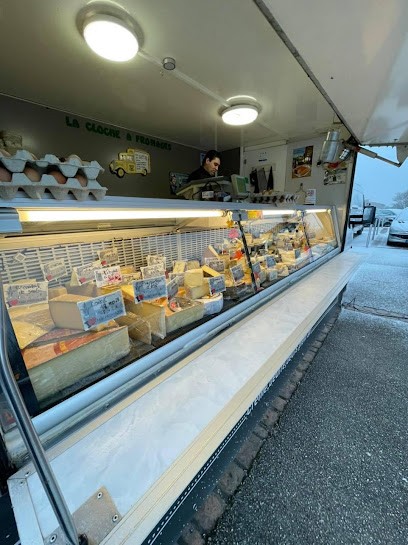 La Cloche A Fromage, Fromagerie à Villers-Écalles