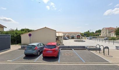 Fromagestueux, Fromagerie à Montussan