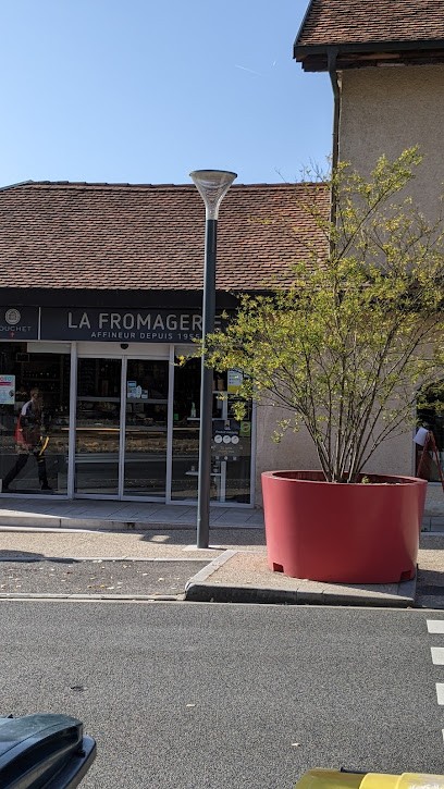 FROMAGERIE BOUCHET, Fromagerie à Saint-Genis-Pouilly