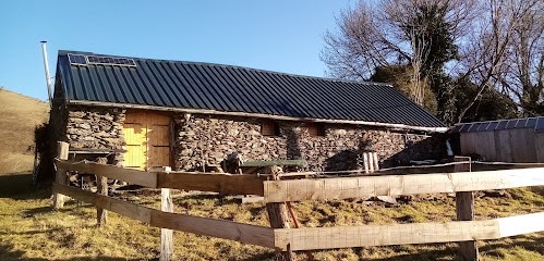 Ferme Doumecq Yann et Henri, Fabricant de Fromages à Aste-Béon