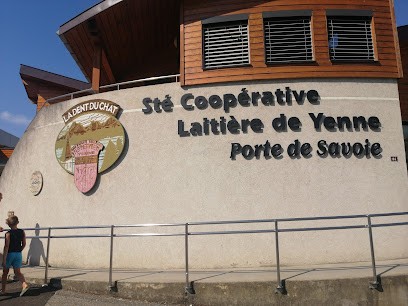 Coopérative Laitiere De Yenne Porte De Savoie, Fromagerie à Yenne