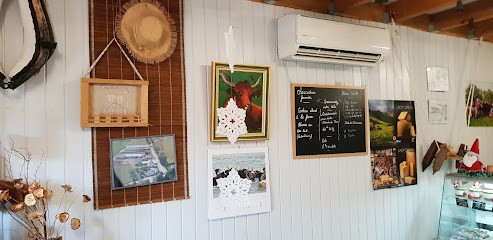 Ferme de LABOUYGUES, Fromagerie à Arpajon-sur-Cère